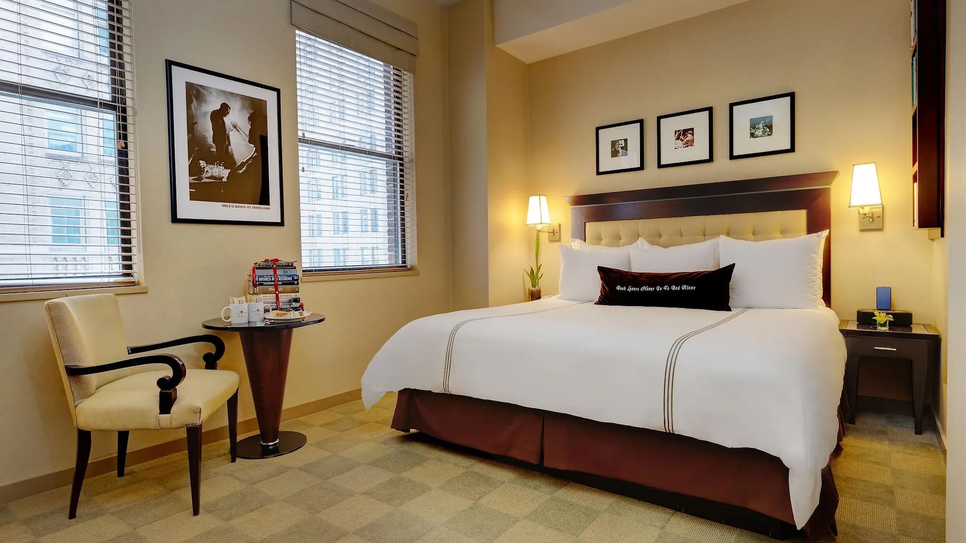 ****  Library Hotel By Library Hotel Collection New York United States